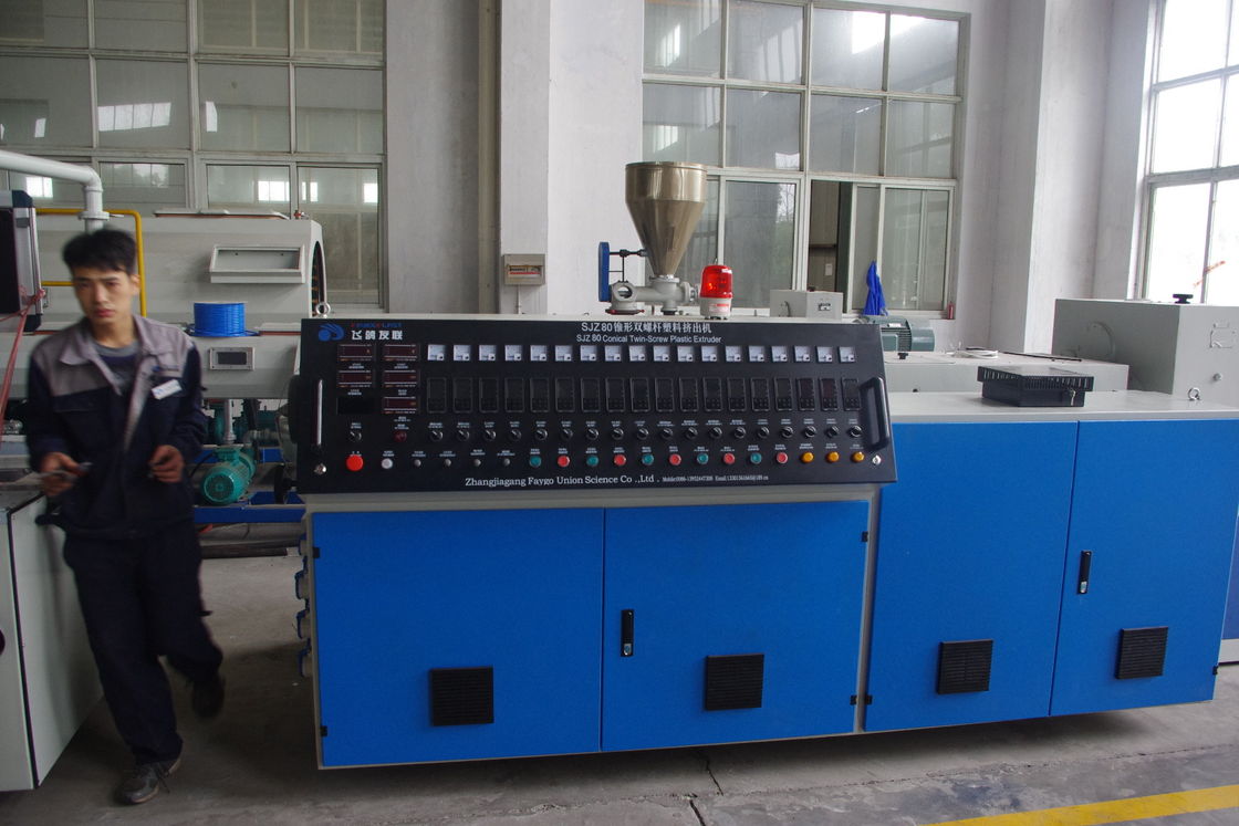 ISO9001 220rpm Granules HDPE Pipe Extrusion Line With Touch Screen